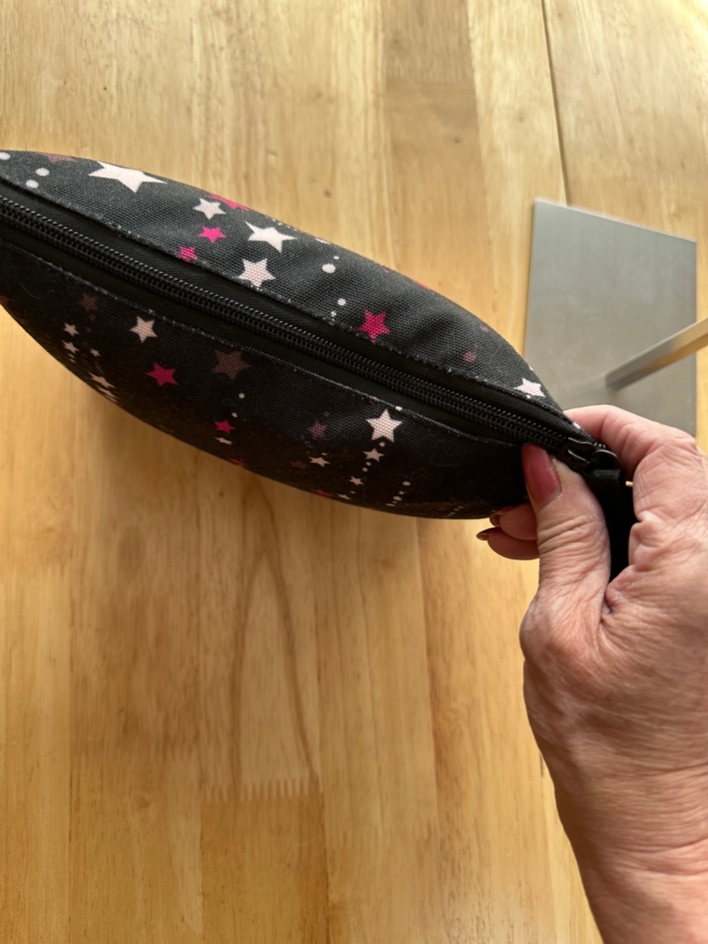 kate spade Makeup Black Star-Print Zip Pouch with Pink & White Stars - Picture 8 of 9